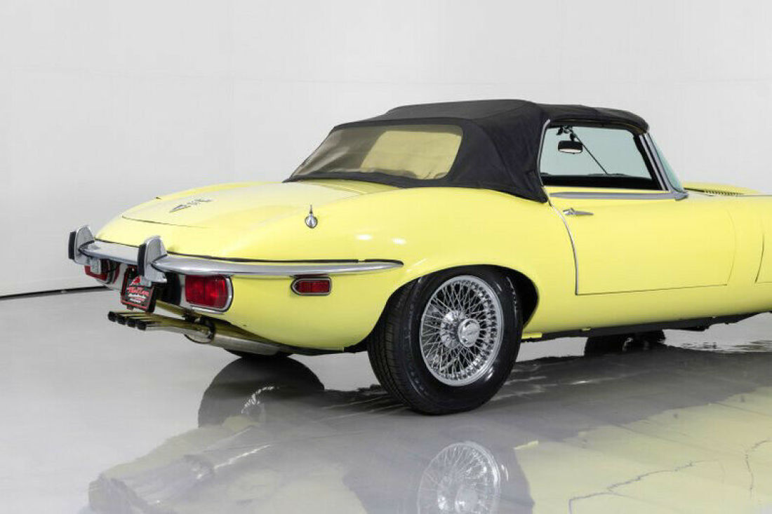 1973 Jaguar E-Type 19k Original Miles - photo 11