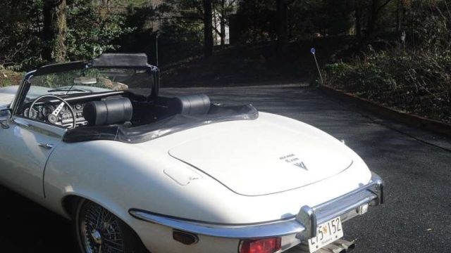 1973 Jaguar XK Roadster Convertible - photo 8
