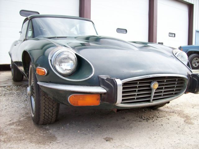 1973 JAGUAR XKE V12 2 PLUS 2. NEEDS SOME WORK 1973 Jaguar E-Type 2 DOOR