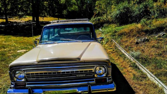 1973 Jeep Grand Cherokee brown - photo 5