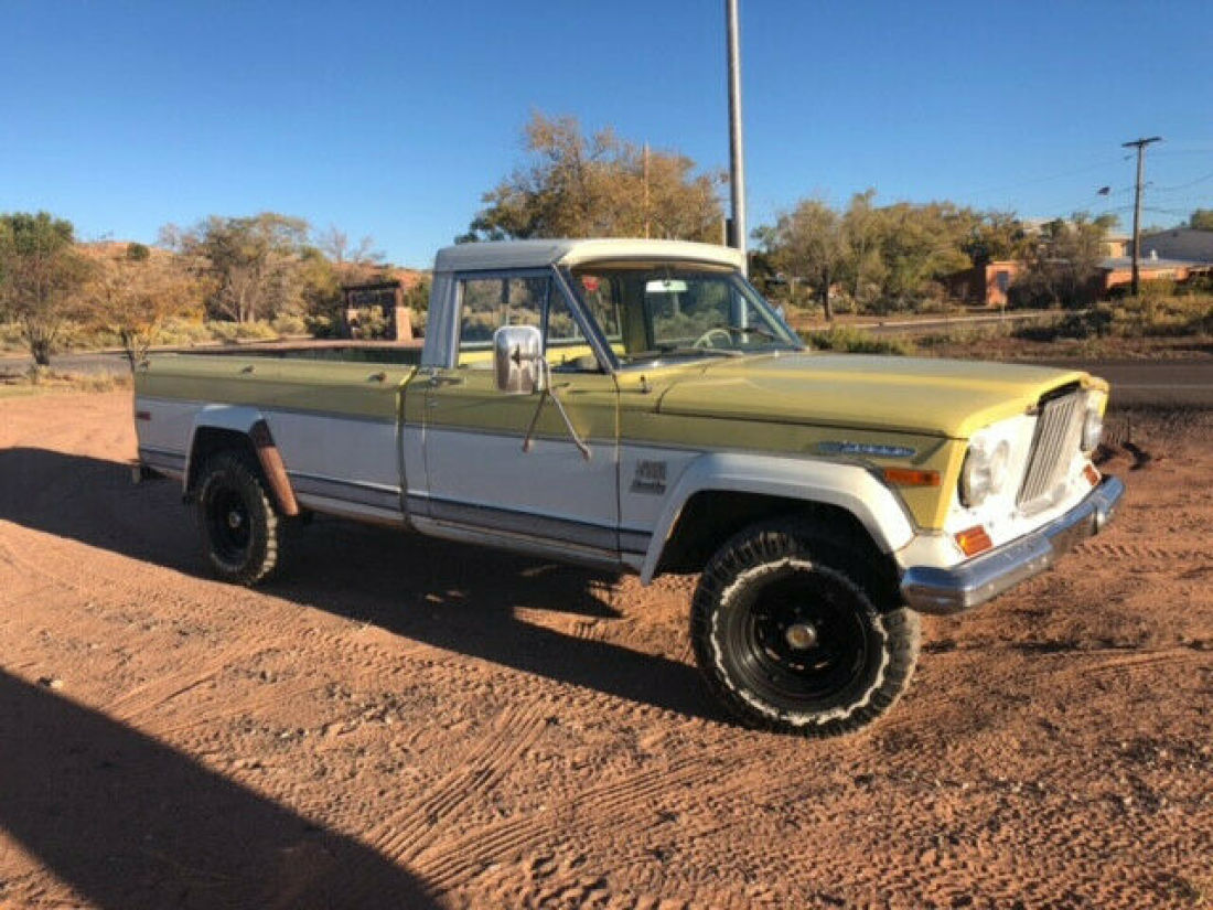 1973 Jeep J4500 1973 Jeep J-4500 Custom Cab