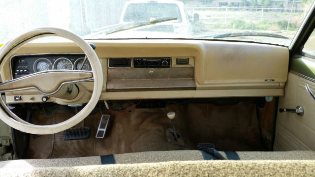 1973 Jeep Wagoneer - photo 11