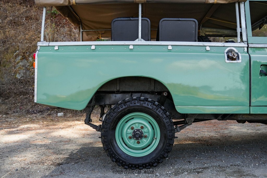1973 Land Rover Series IIA 109" - photo 10