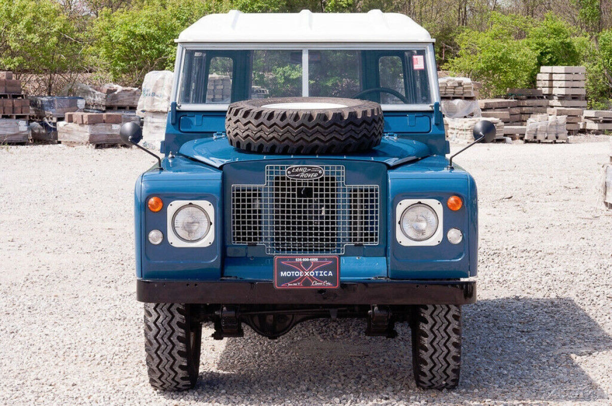 1973 Land Rover Series III Series III 88 Hardtop - photo 2