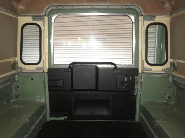 1973 Land Rover Series III 109 - photo 11