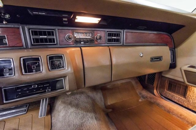 1973 Lincoln Continental -- - photo 11