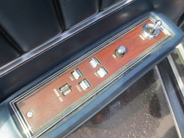 1973 Lincoln Continental - photo 5