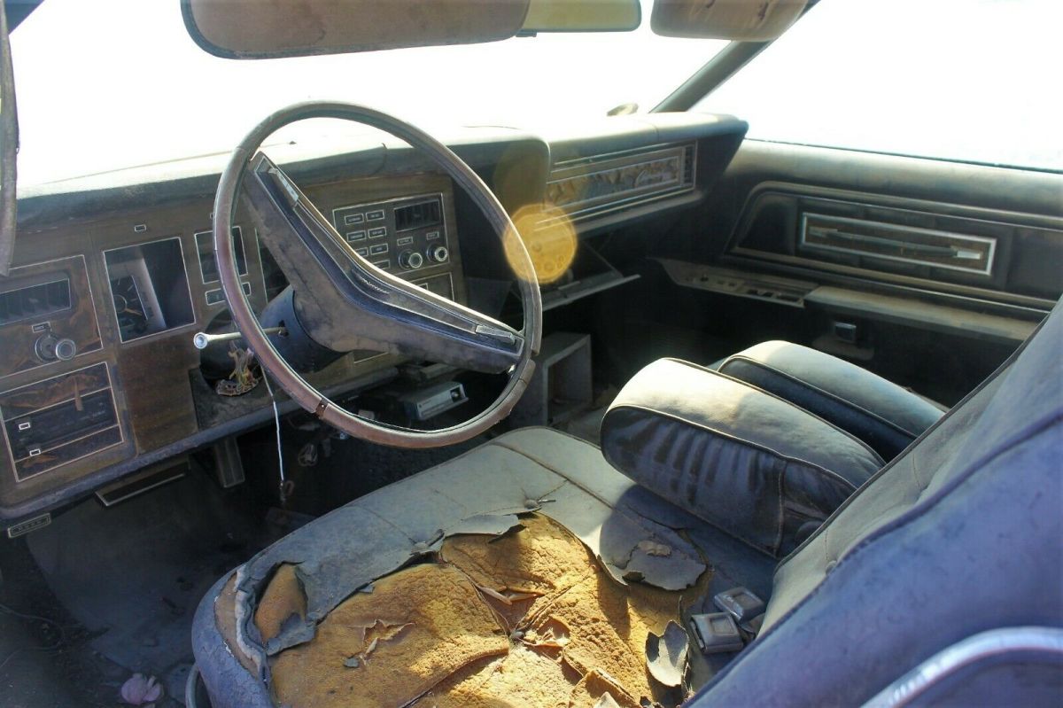1973 Lincoln Continental - photo 10