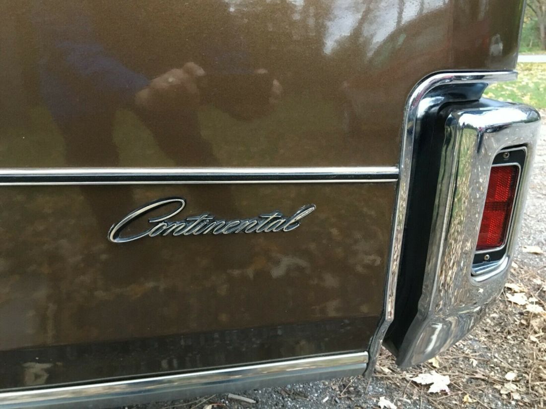 1973 Lincoln Continental - photo 11