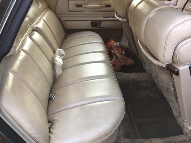 1973 Lincoln Town Car Low Mile One Owner! - photo 5