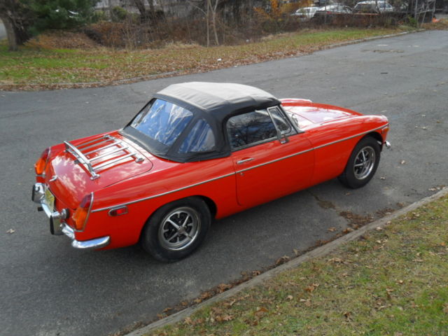 1973 MG MGB - photo 3