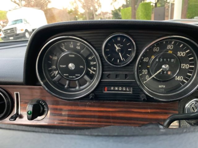 1973 Mercedes-Benz 200-Series - photo 3