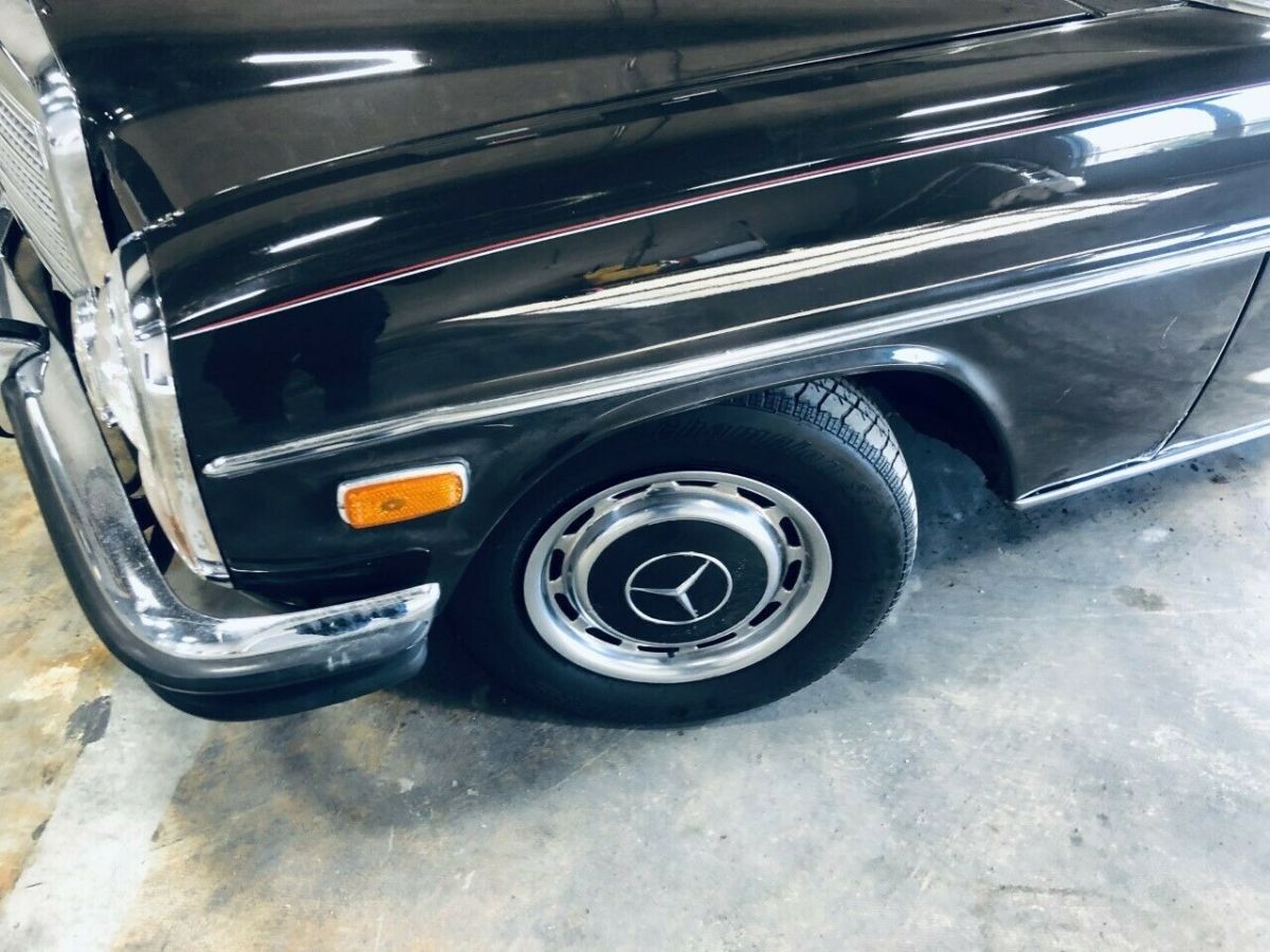 1973 Mercedes-Benz 200-Series COUPE - photo 4
