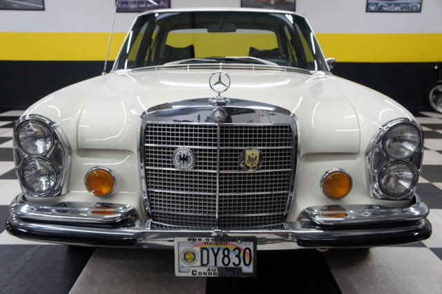1973 MERCEDES 280 SEL 4.5 , WHITE, WELL MAINTAINED, GARAGED 1973 Mercedes-Benz 200-Series