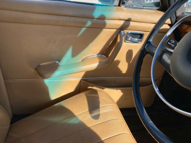 1973 Mercedes-Benz S-Class 280SE - photo 12