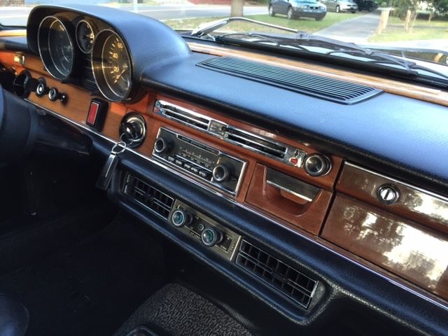 1973 Mercedes-Benz 200-Series W108 in RARE DB 542 Dark Red - photo 9