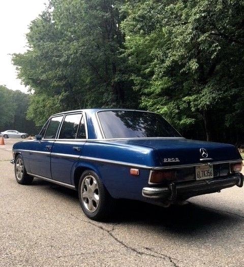 1973 Mercedes-Benz 200-Series - photo 5