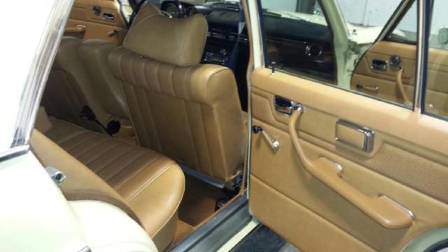 1973 Mercedes-Benz 200-Series 280 - photo 2