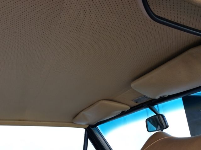 1973 Mercedes-Benz 200-Series - photo 12