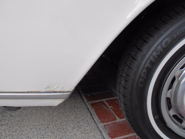 1973 Mercedes-Benz 200-Series - photo 10