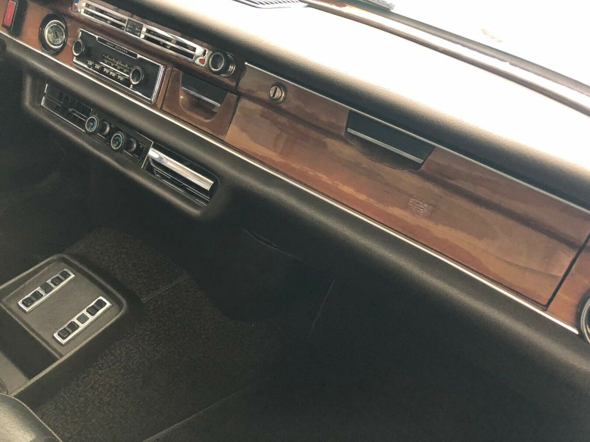 1973 Mercedes-Benz 280se 4.5 fuel injected v8 - photo 10
