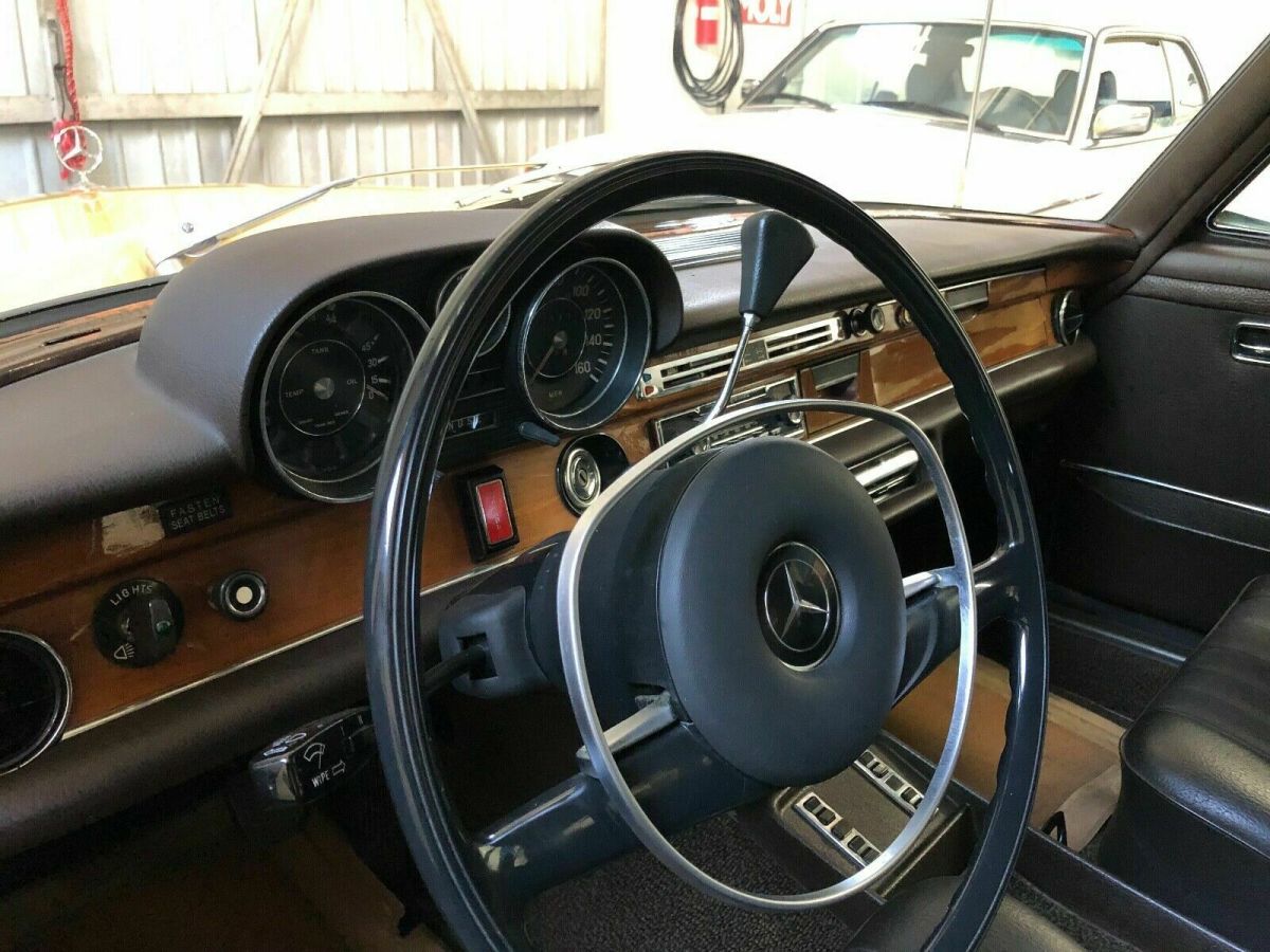 1973 Mercedes-Benz 280se 4.5 fuel injected v8 - photo 5