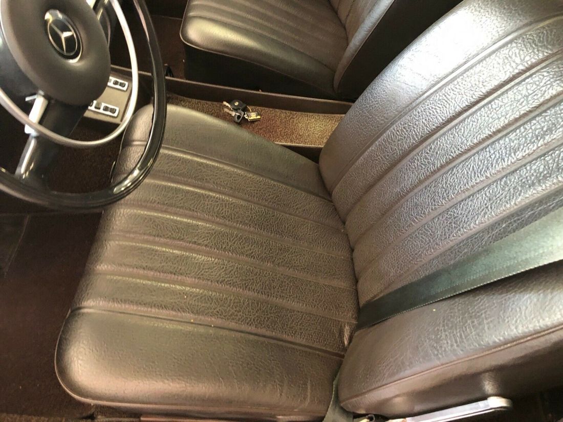 1973 Mercedes-Benz 280se 4.5 fuel injected v8 - photo 9