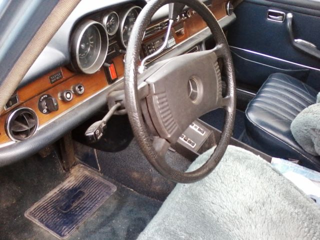 1973 Mercedes-Benz 200-Series - photo 5