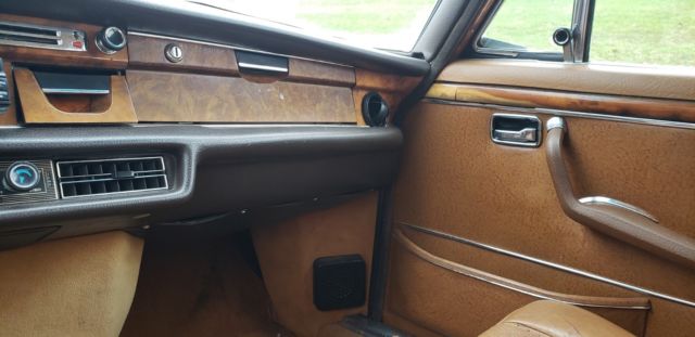 1973 Mercedes-Benz 300-Series 300SEL - photo 4