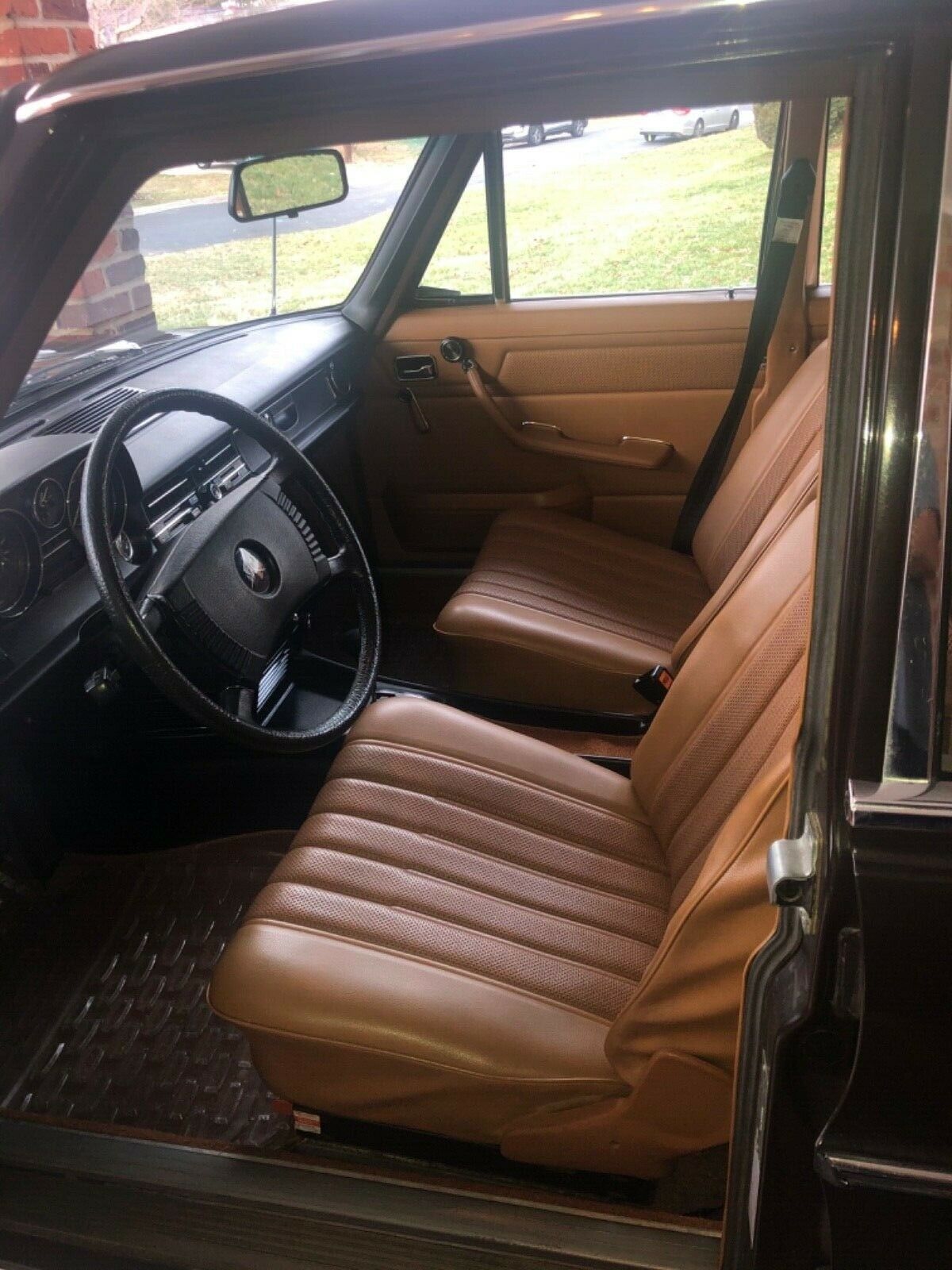 1973 Mercedes-Benz 200-Series - photo 7