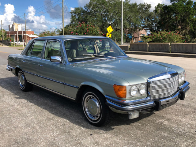 1973 Mercedes-Benz S-Class 861 Silver-Green Metallic ext., Parchment int. - photo 2