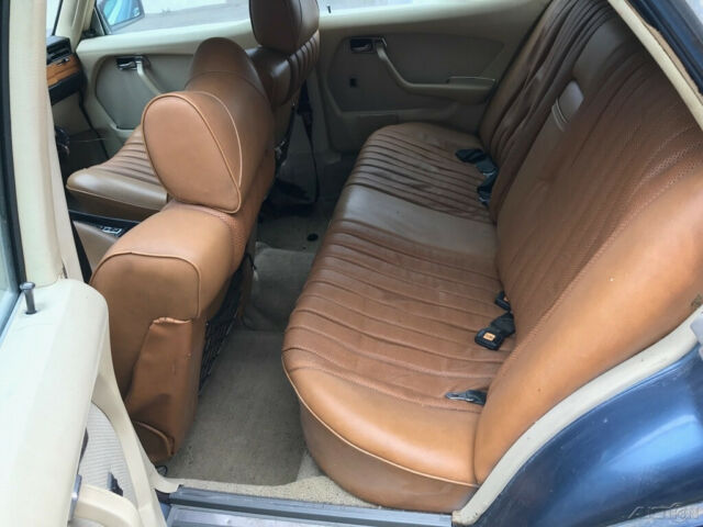1973 Mercedes-Benz 400-Series Sedan - photo 12