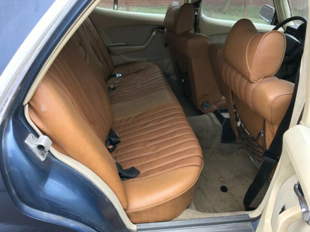 1973 Mercedes-Benz 400-Series Sedan - photo 13
