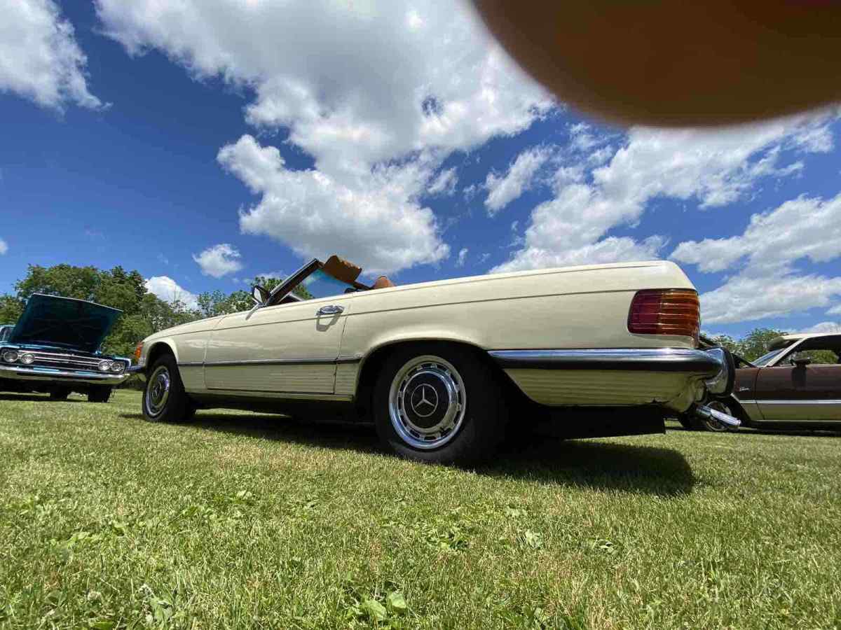 1973 Mercedes-Benz 450SL Beige - photo 4