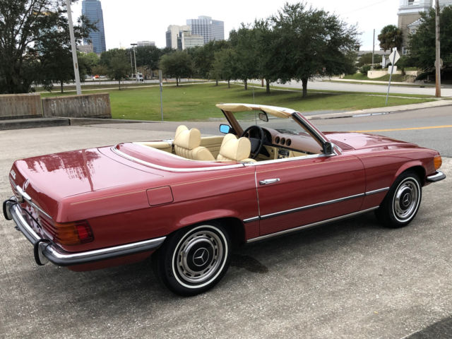1973 Mercedes-Benz SL-Class 571 Brilliant-Red Metallic* / 040 Black hard-top - photo 11