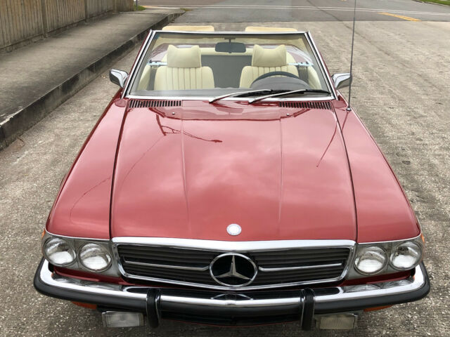 1973 Mercedes-Benz SL-Class 571 Brilliant-Red Metallic* / 040 Black hard-top - photo 7