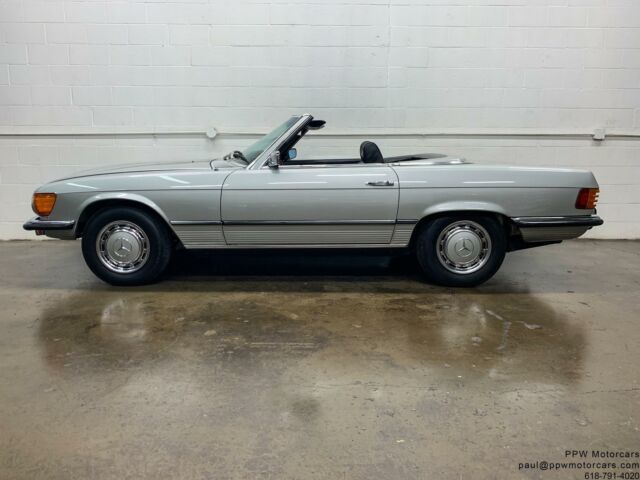 1973 Mercedes-Benz SL-Class 450SL 73,311 Miles Astral Silver 1973 Mercedes-Benz SL-Class 450SL