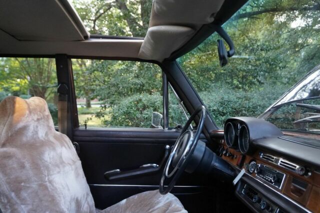 1973 Mercedes-Benz 200-Series 280SEL 4.5 - photo 12