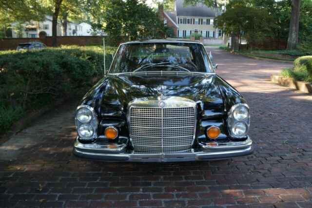 1973 Mercedes-Benz 200-Series 280SEL 4.5 - photo 2