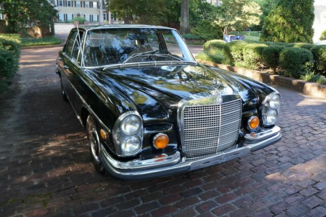 1973 Mercedes-Benz 200-Series 280SEL 4.5 - photo 3