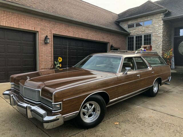 1973 Mercury Colony Park..Wood Grain!..Station Wagon Survivor! Classic Car..Ford 1973 Mercury Colony Park