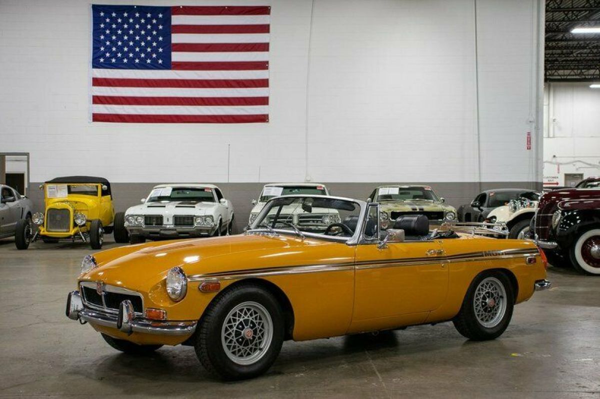1973 MG B 78070 Miles ORANGE/BLACK 1.82 Manual 1973 MG MGB
