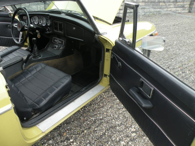 1973 MG MGB - photo 12