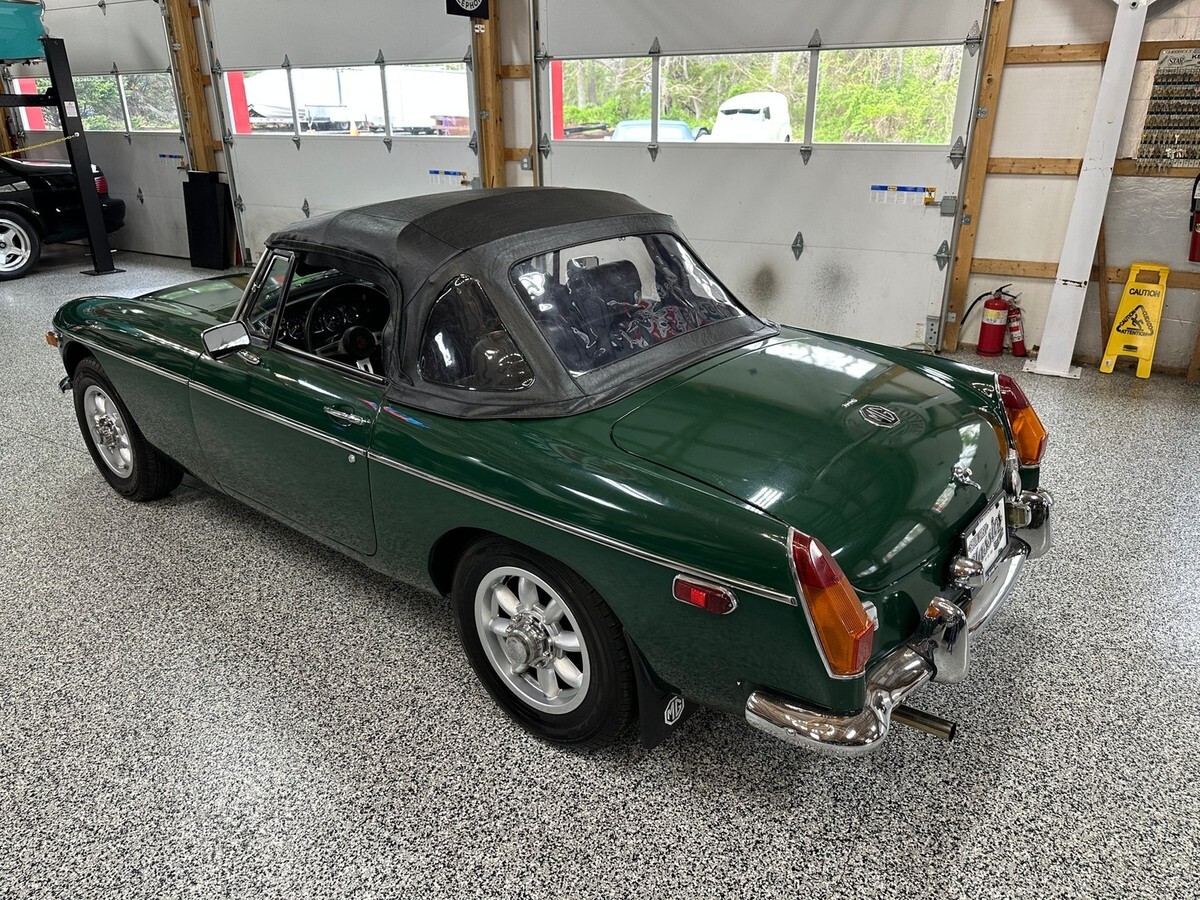 1973 MG MGB Convertible - photo 6