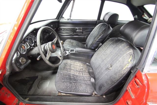 1973 MG MGB GT - photo 4
