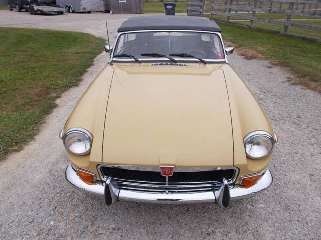 1973 MG MGB ROADSTER - photo 3