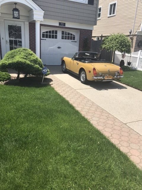 1973 MG Midget restored - photo 3