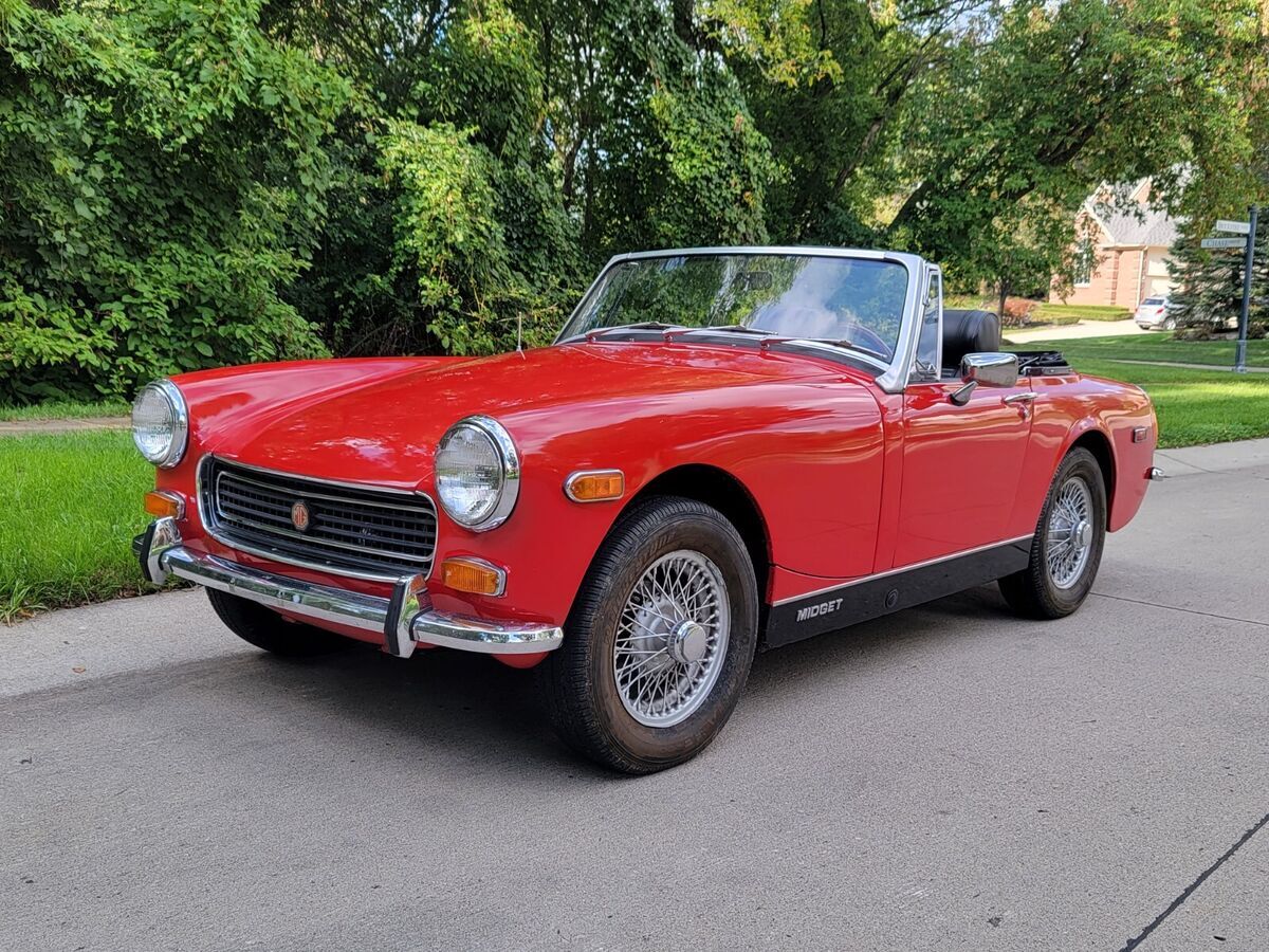 1973 MG MIDGET - BEAUTIFUL CONDITION. WIRE WHEELS. NO RUST EXAMPLE. TURN KEY. 1973 MG Midget