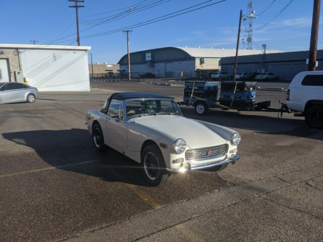 1973 MG Midget, Good condition, Datsun 5-speed, twin SU Carbs 1973 MG Midget