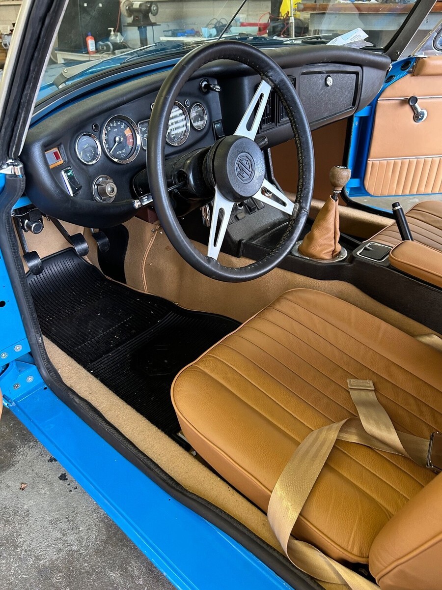 1973 MG MGB - photo 3
